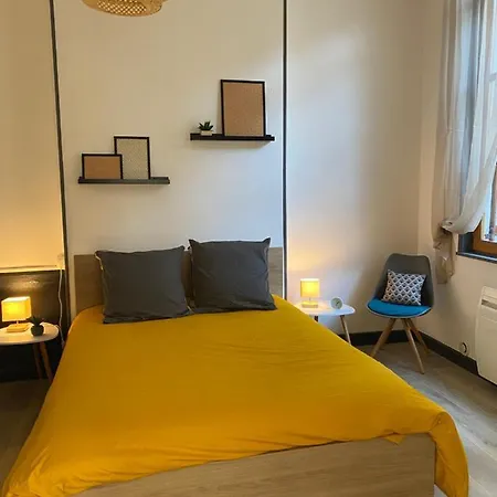 Apartment Joli Quartier Historique, 5 Pers *